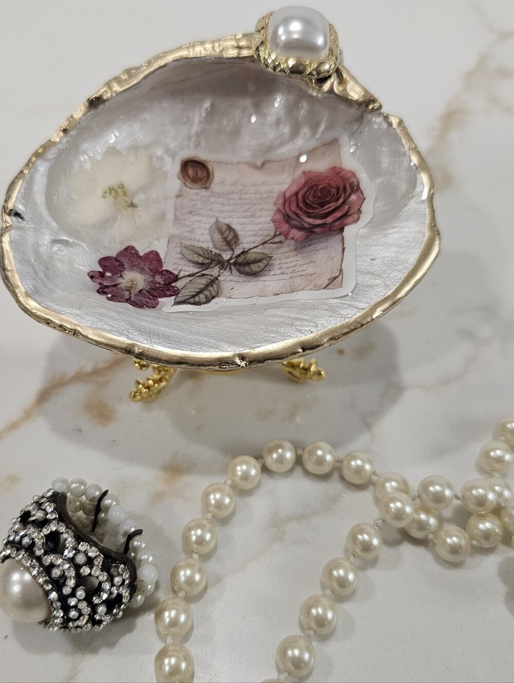 Resined Quahog Shell Ring Trinket Dish Jewelry Holder, Gold Stand, Rose Print